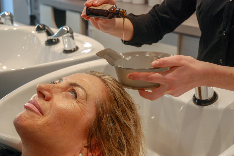 AMA Parrucchieri - Parrucchiere per donna a Leggiuno - Varese