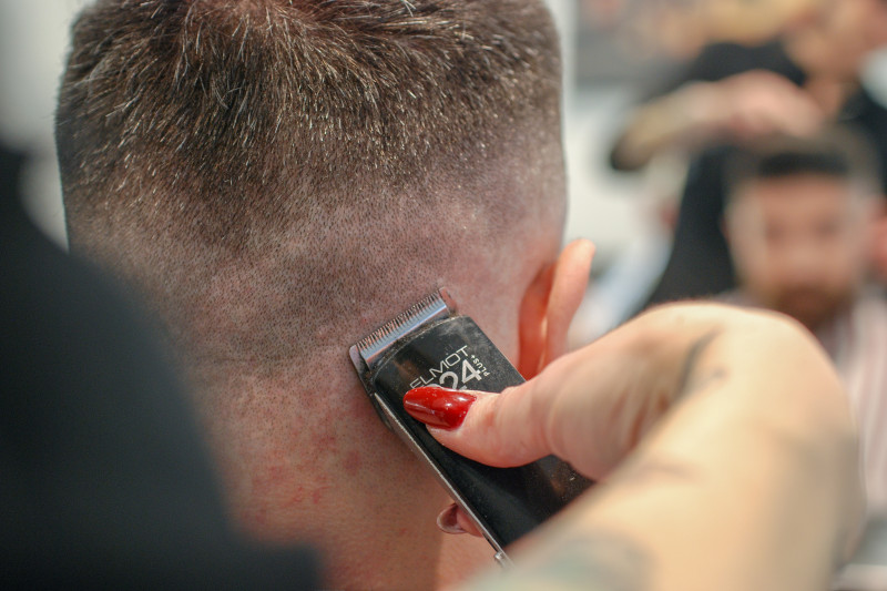 AMA Parrucchieri - Parrucchiere per uomo a Leggiuno - Varese